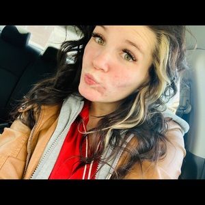 Meet your Posher, Allie